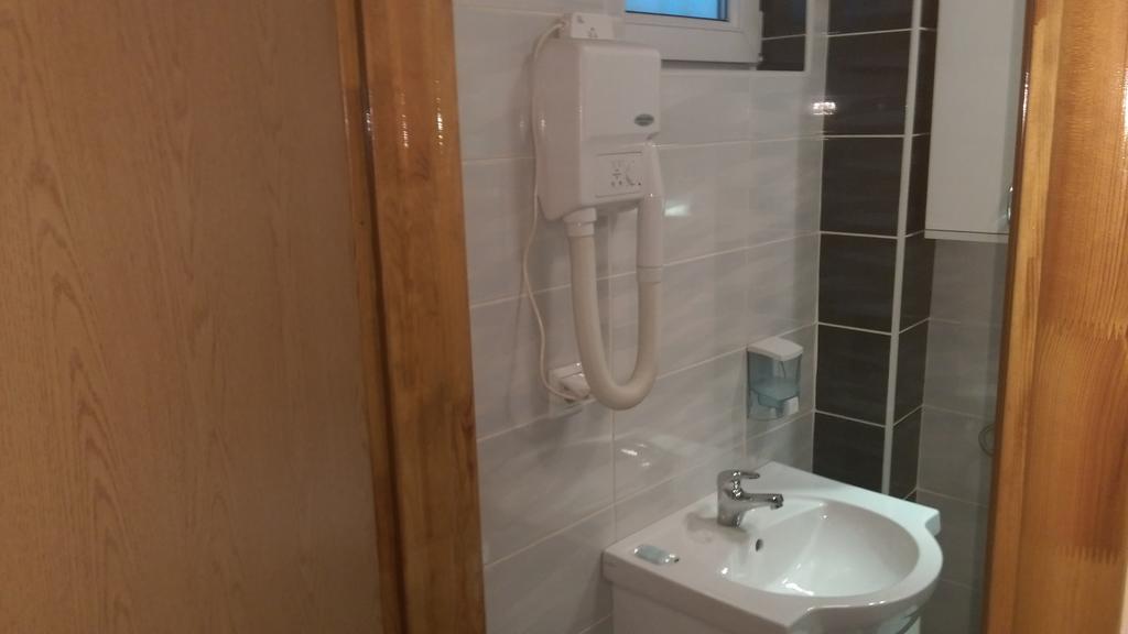 Tsc Pansion Hotel Saraievo Quarto foto